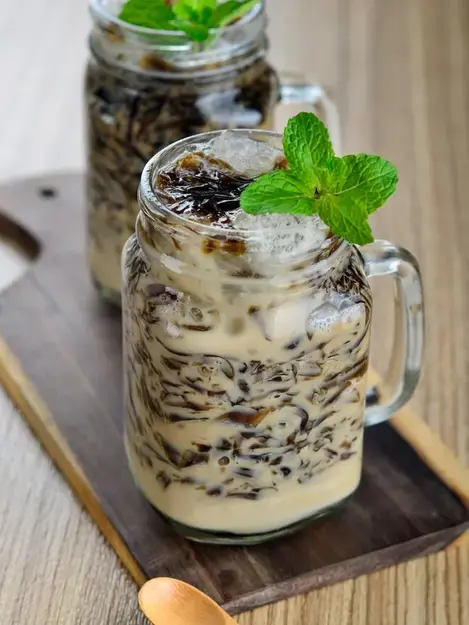 Cara membuat es cincau resep es Cincau untuk buka puasa untuk jualan untuk ide jualan